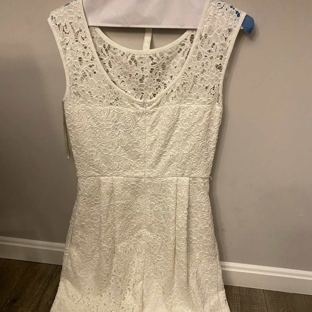 White lace WHBM dress size 0